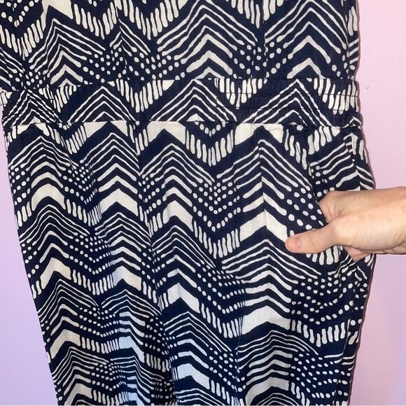 J Crew Size 6 Linen Blend Navy and White Chevron Jumpsuit Sleeveless - Picture 4 of 9